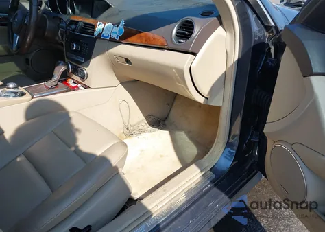 2013 Mercedes-Benz C 250 Sport from USA, damaged, VIN WDDGF4HB1DA827280